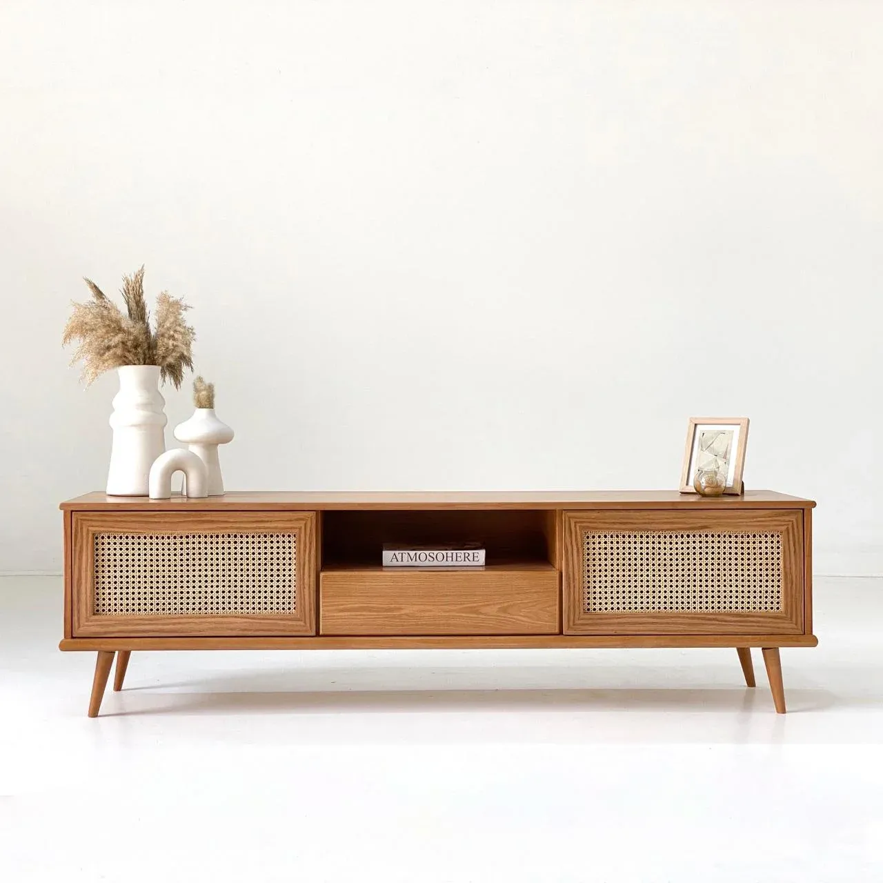 Picture of Su Japanese TV Unit