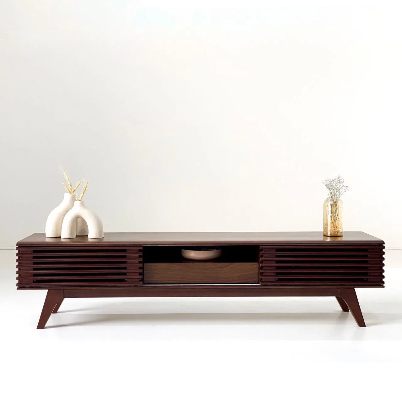 Picture of Su Render TV Unit