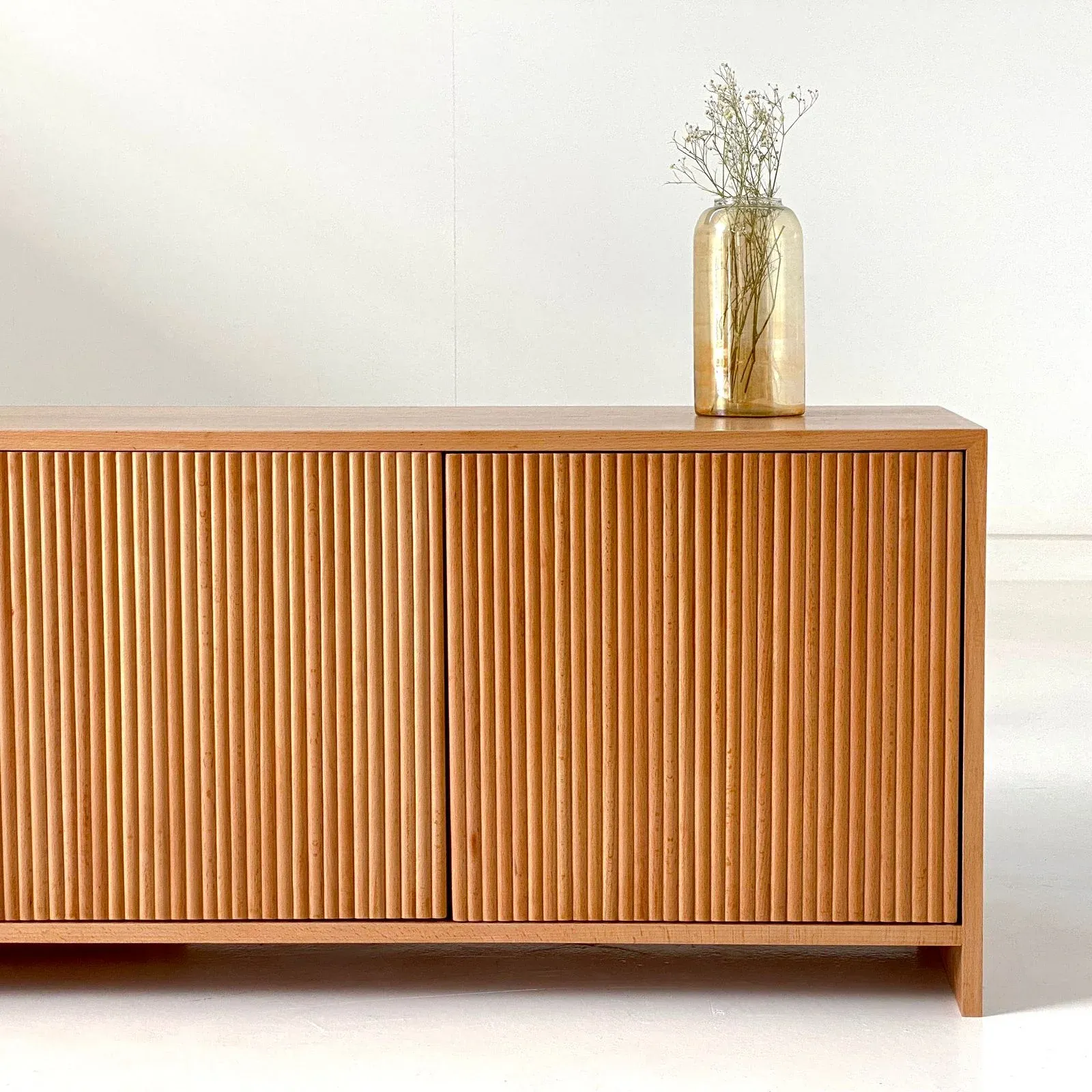 Picture of Su Fluted TV Unit