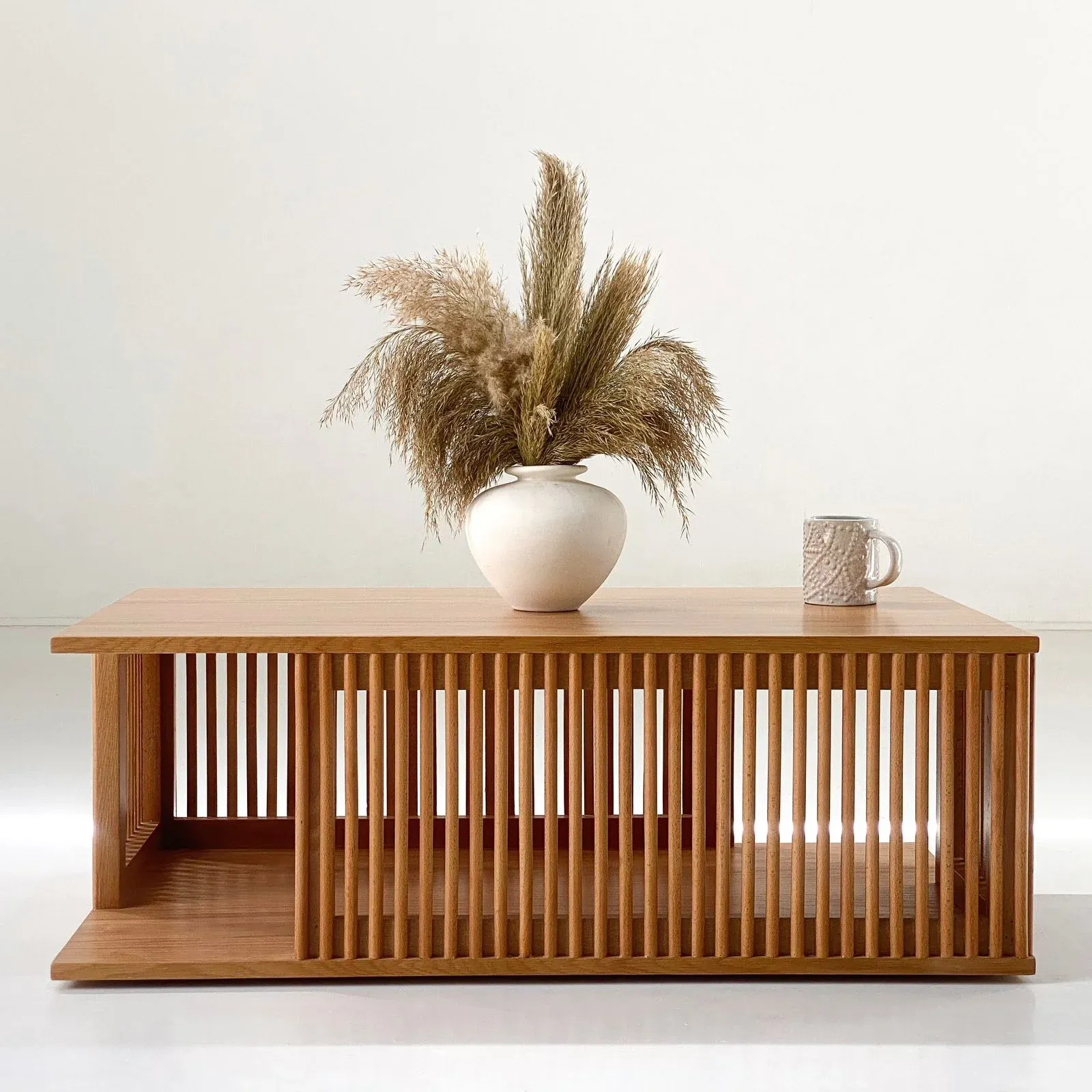 Picture of Su Sion Coffee Table