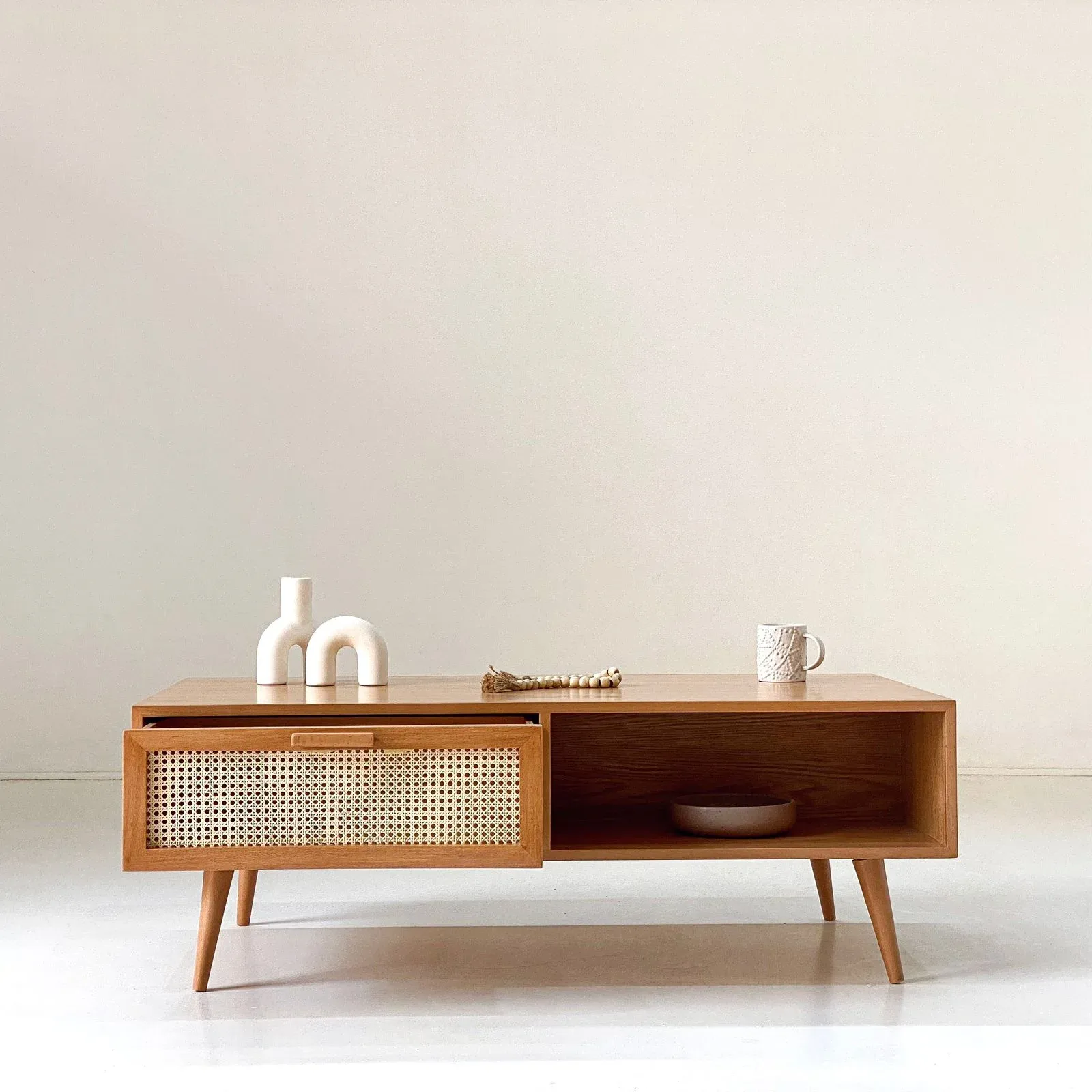 Picture of Su Disa Coffee Table