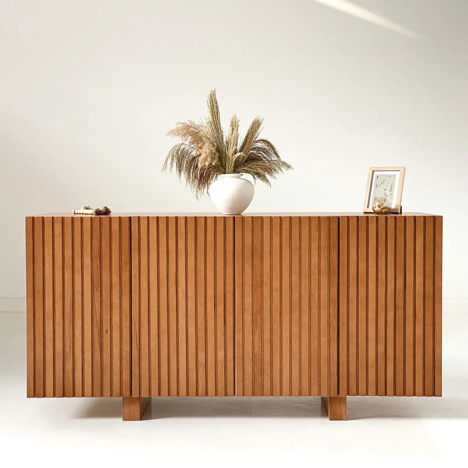 Picture of Su Slatted Buffet