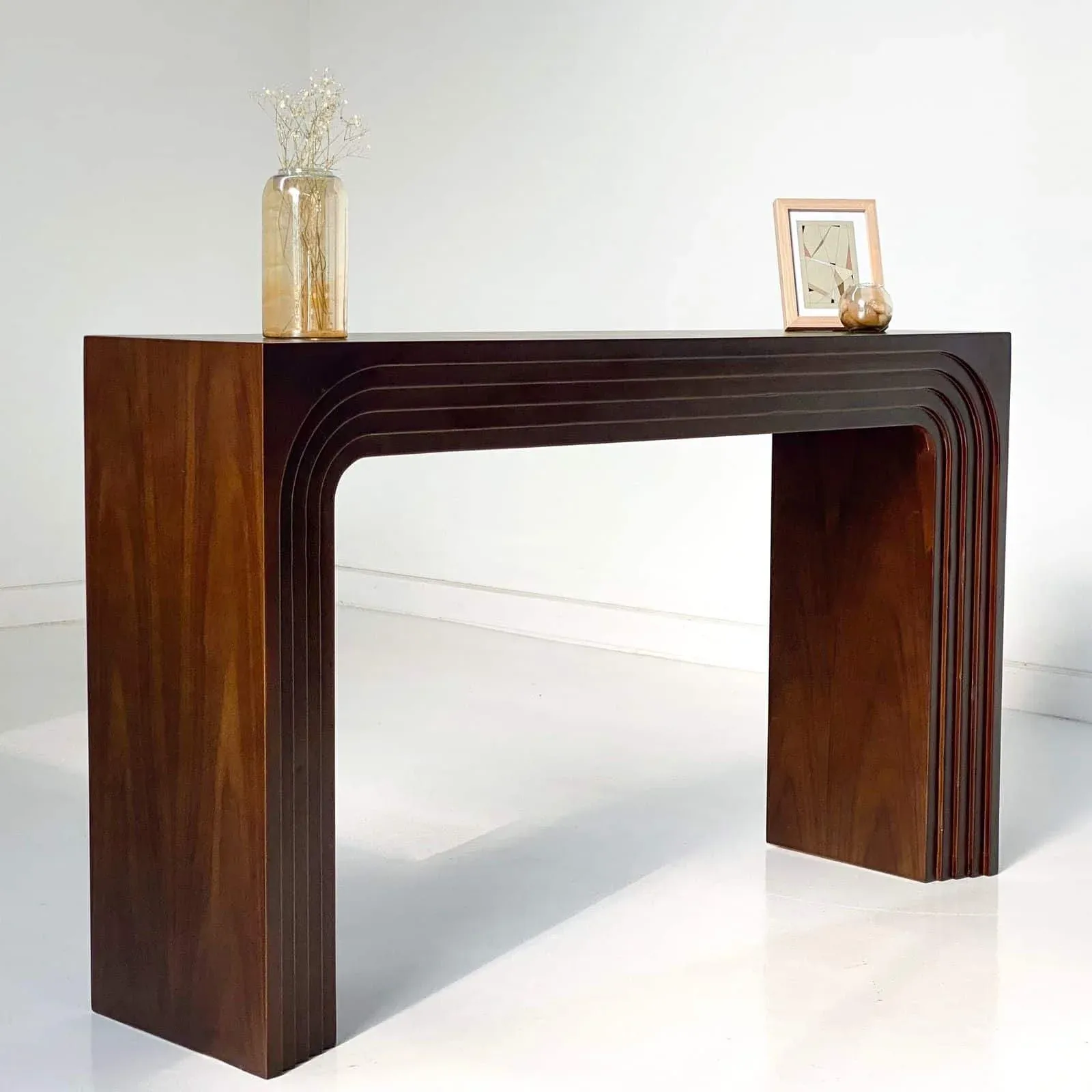 Picture of Su Terra Walnut Console