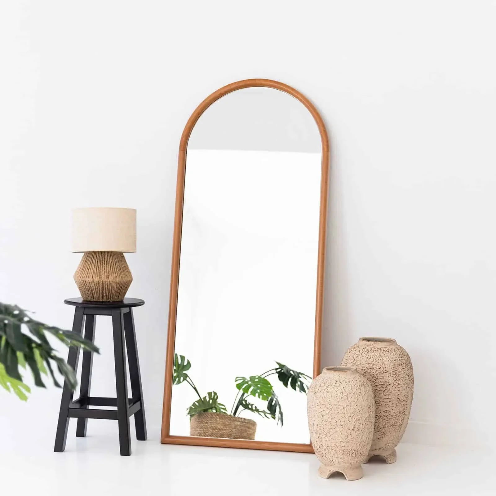 Picture of Su Arc Mirror