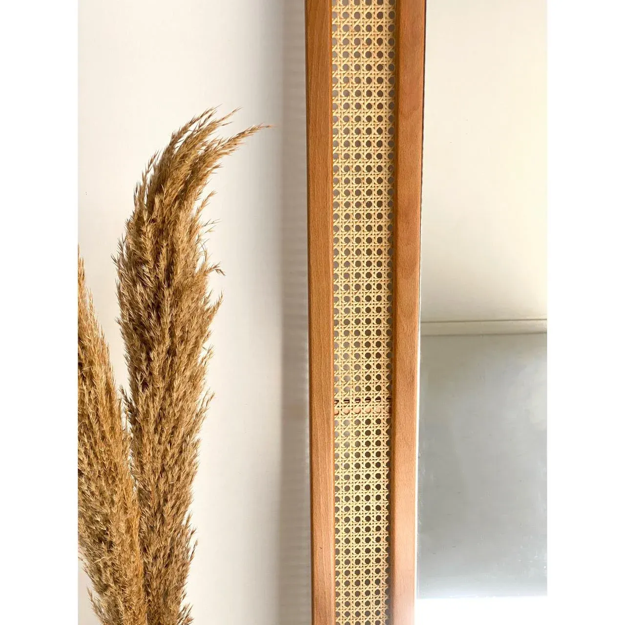Picture of Su Rattan Mirror
