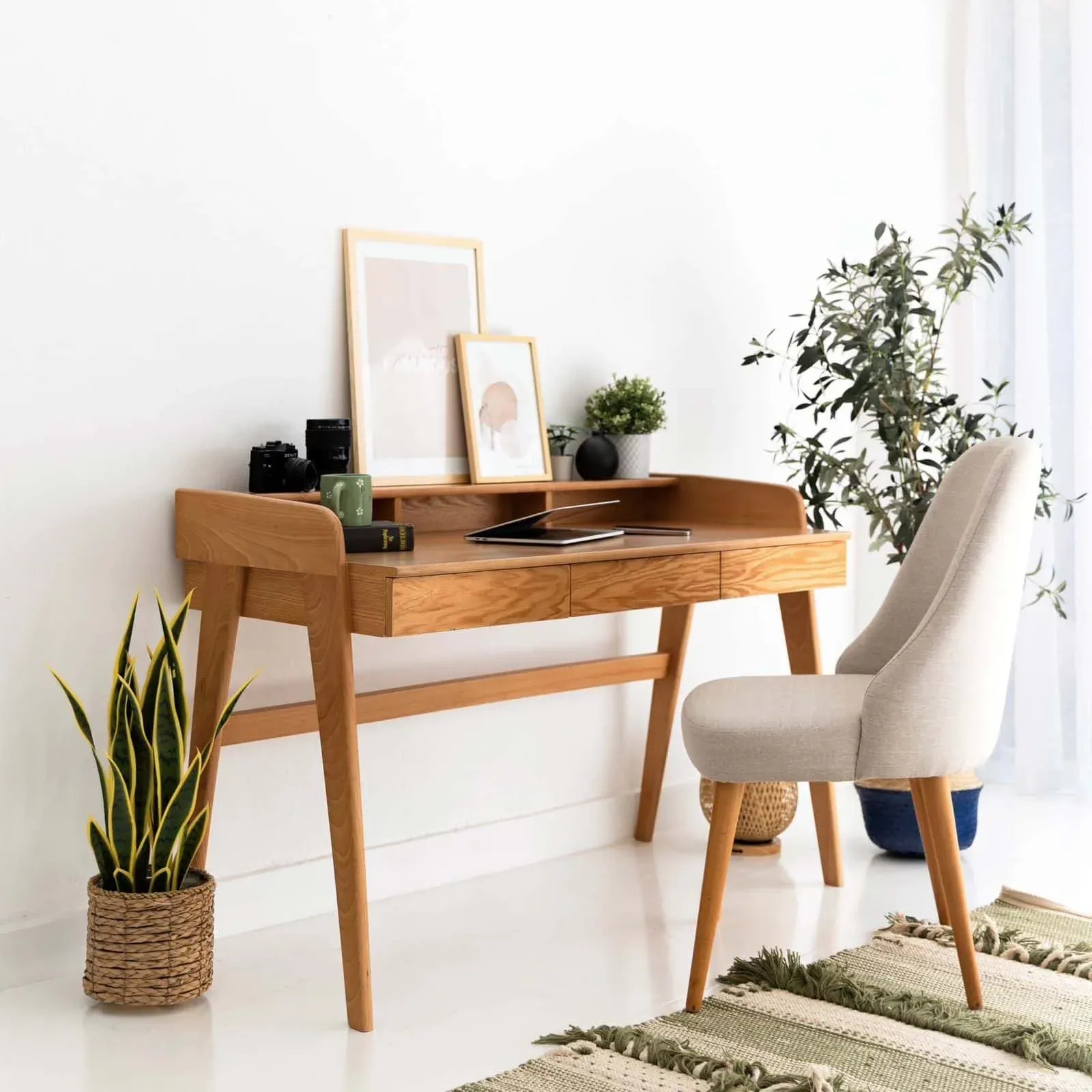 Picture of Su Solo Desk
