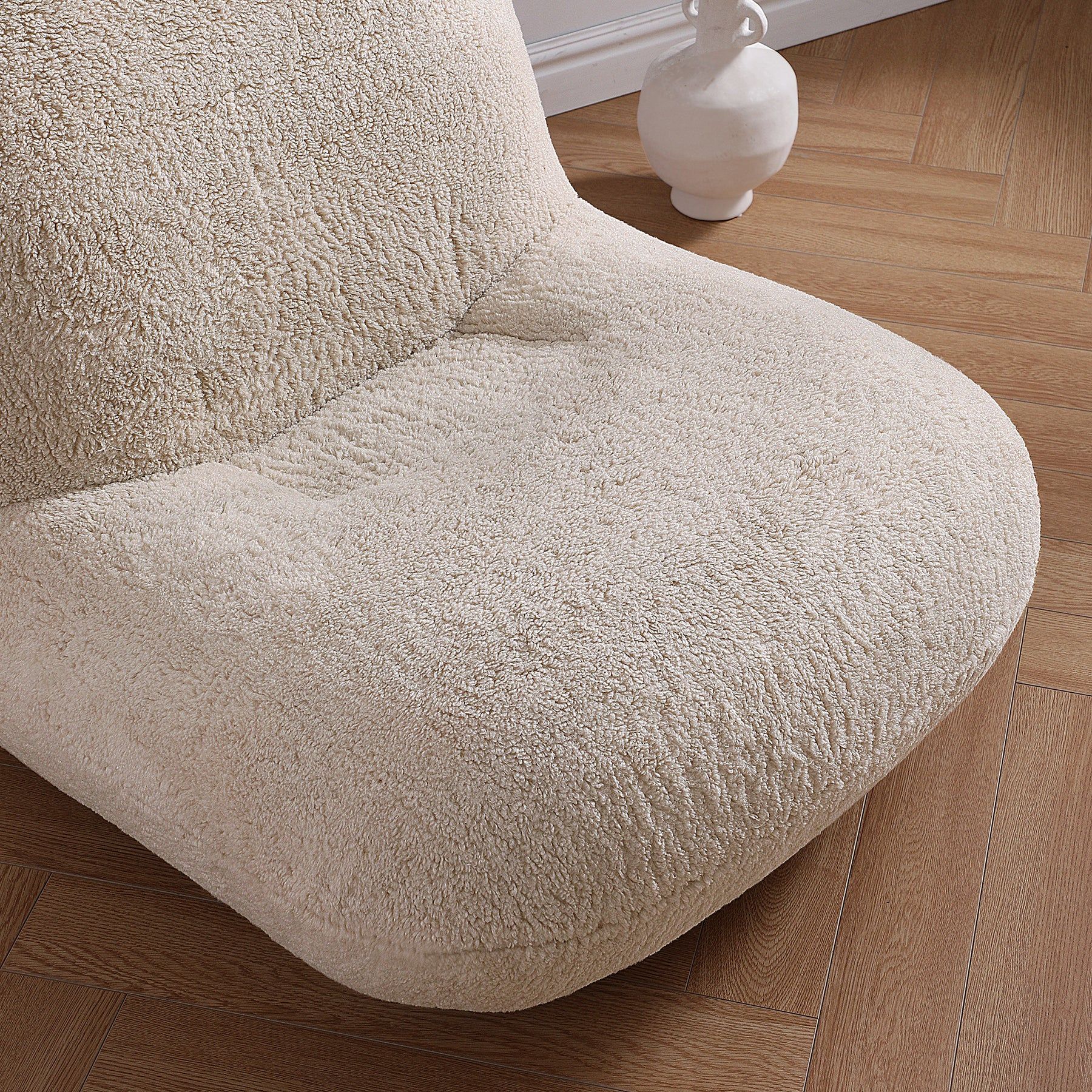 Picture of FP005 Buff 70 * 85 * 70 - Buklit linen
