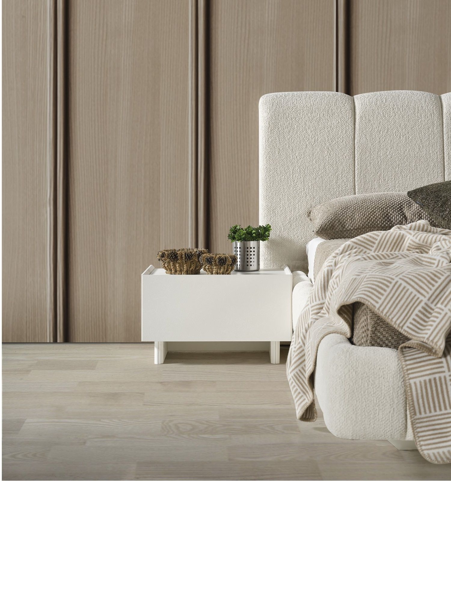 Picture of FBMB009 Master bedroom set 5 pieces - White with multiple colors