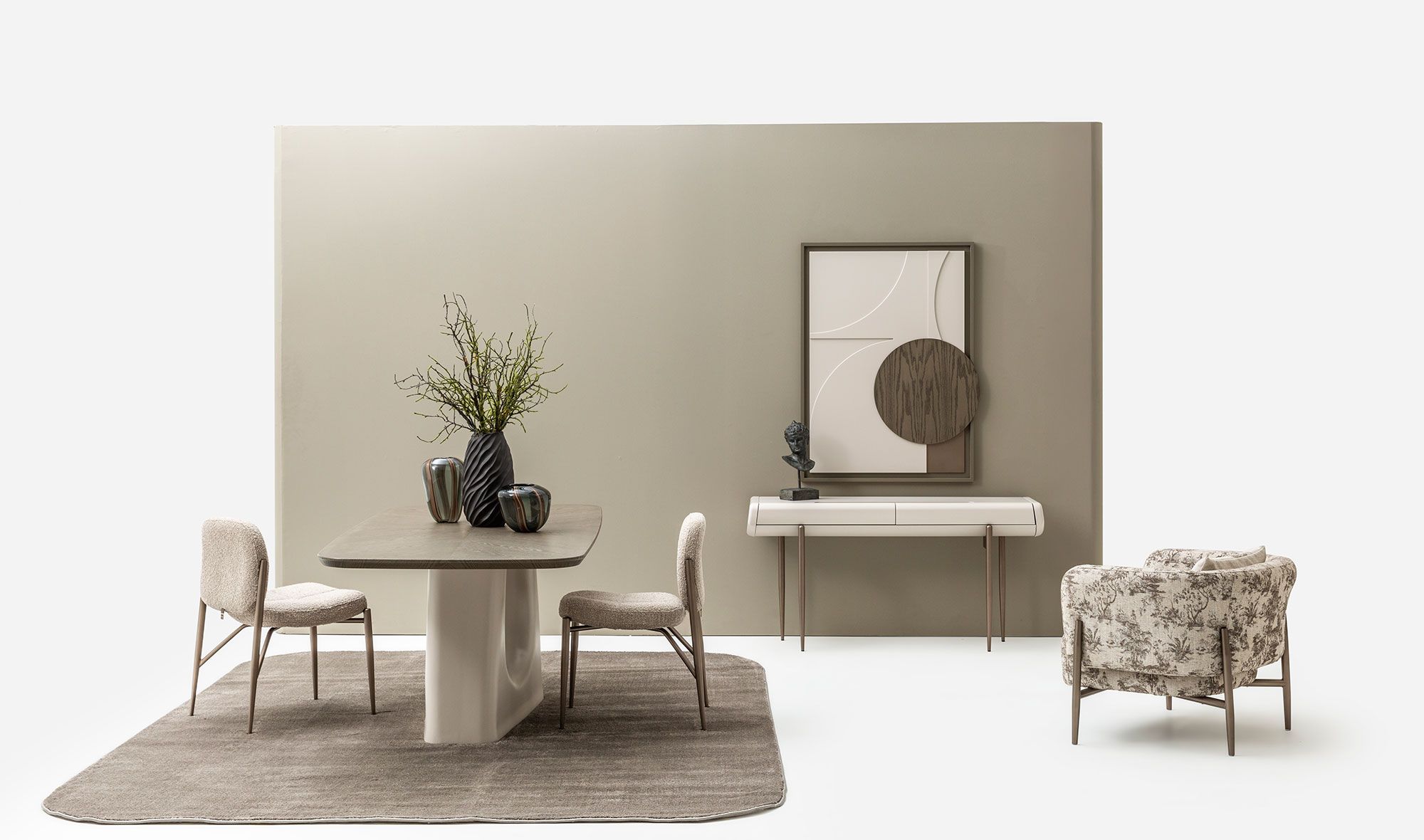 Picture of FBDR008 - Dining table and 4 chairs set
