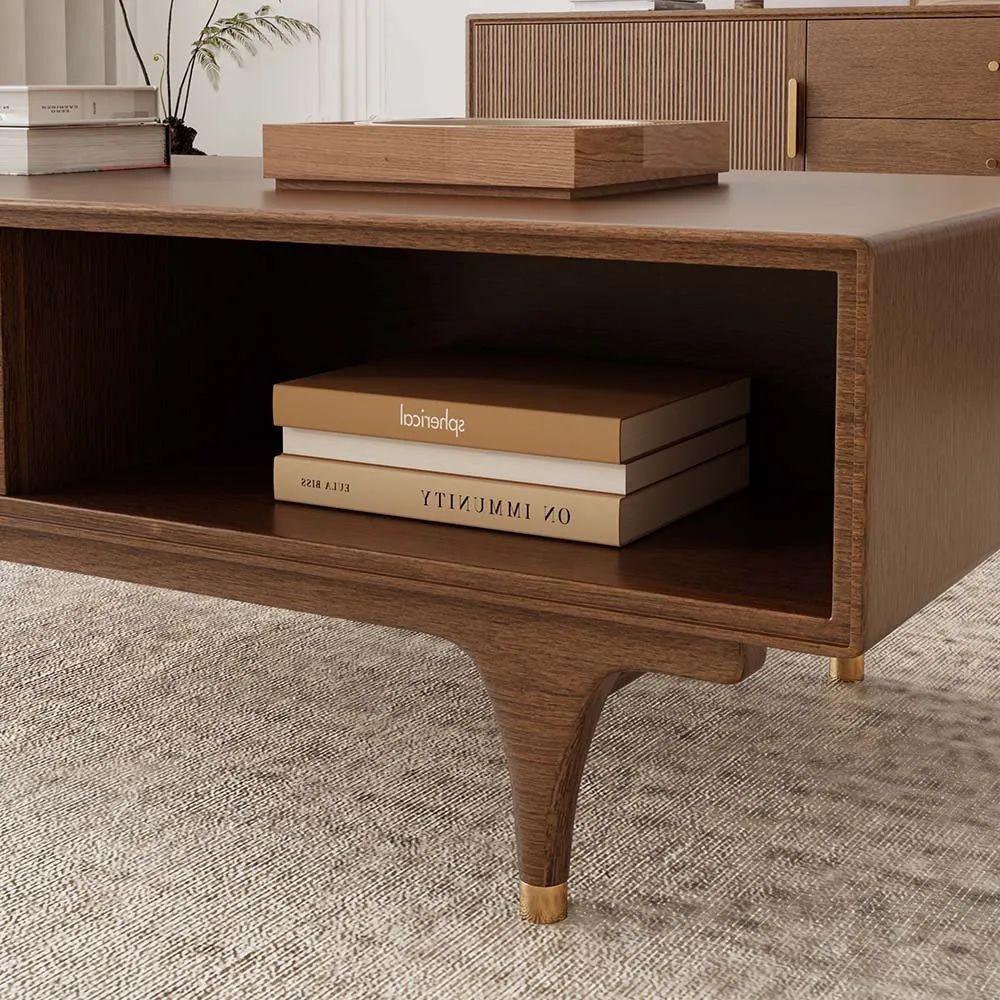 Picture of FTT004 - Wooden table with paints